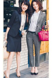 AOKIスーツ着こなし1