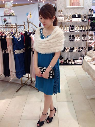 カジュアルお呼ばれコーデ6