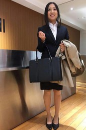 女性リクルートスーツコーデ-スカート3