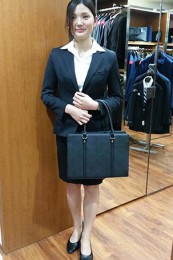 女性リクルートスーツコーデ-スカート1