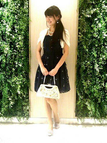 カジュアルお呼ばれコーデ3