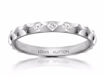 ルイヴィトン婚約指輪1