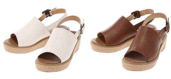 アースミュージックサンダル1