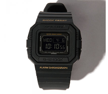 デジタル腕時計4