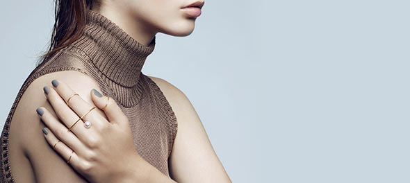 大人華奢アクセサリー