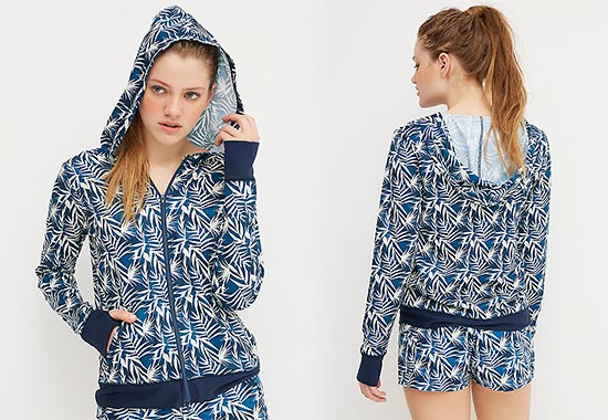 ピーチ・ジョンラッシュガード1