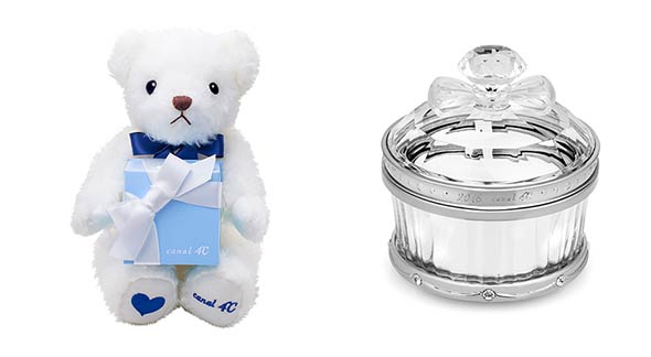 カナル4℃クリスマス限定ケース