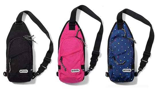 アウトドアボディバッグ1