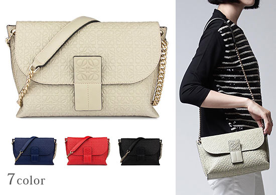 ロエベ ミニバッグ1