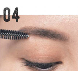 大人 太眉メイク手順