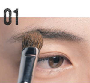 マニッシュ眉 メイク