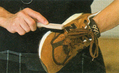 スエードスニーカー ケア２