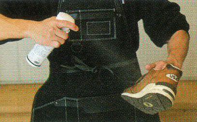 スエードスニーカー ケア３