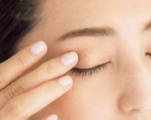 主婦 アイメイク2