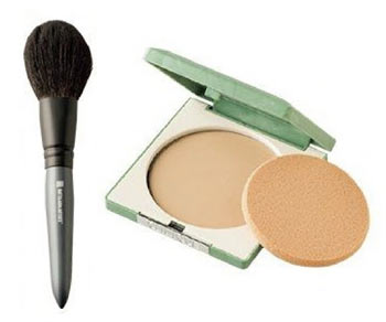 クリニーク ステイ マットシアー ブレストパウダー