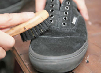 スエードスニーカー 手入れ