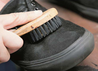 スエードスニーカー 手入れ5