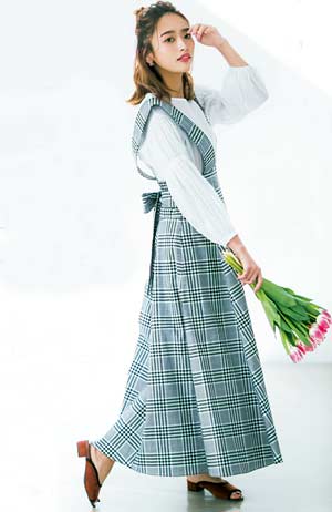 アームインアーム 服