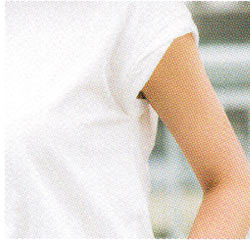 二の腕カバー Ｔシャツ