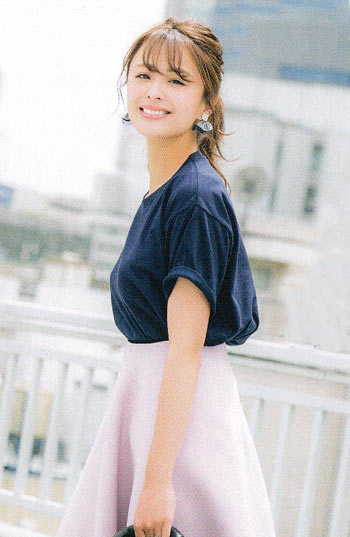 二の腕カバー コーデ3