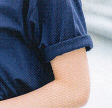 二の腕カバー Ｔシャツ