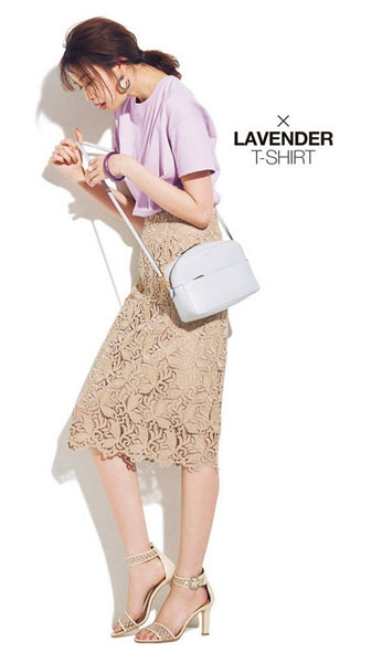 オフィスTシャツコーデ