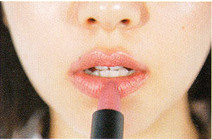 キラキラ メイク方法8