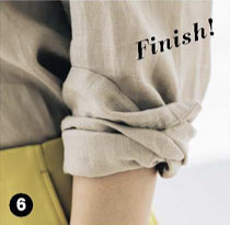 シャツ ロールアップの方法6