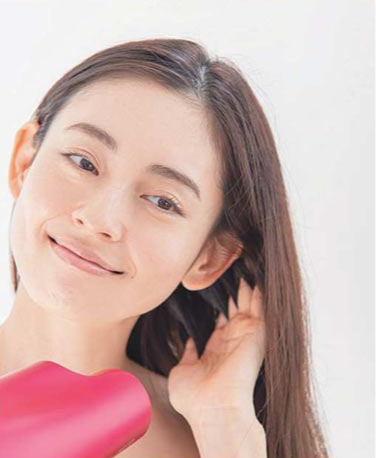 ドライヤーで乾かす