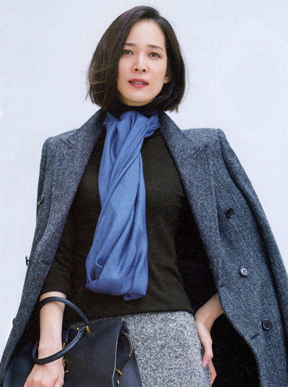 30代ストール 巻き方