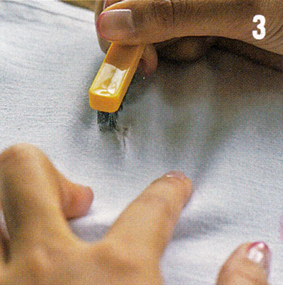 ホワイトデニム ダメージ加工3