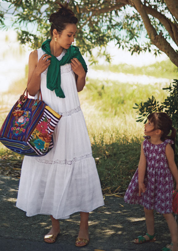 大人水際コーデ
