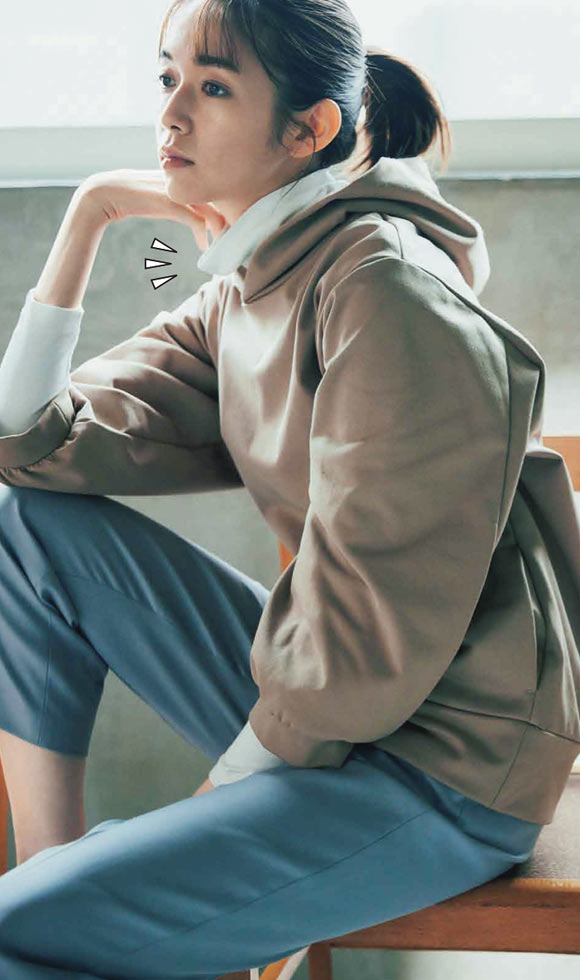 パーカ きれいめコーデ